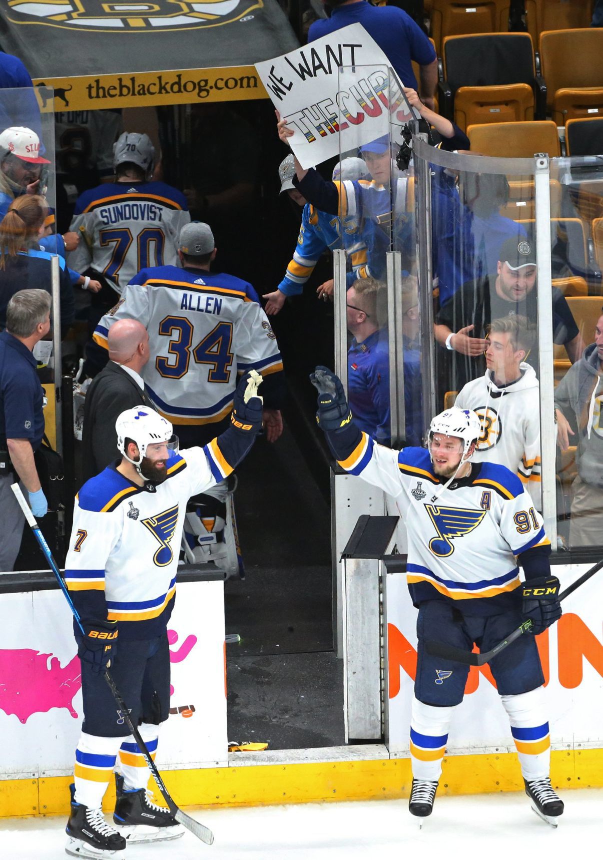 Blues skate in critical Game 5 of the Stanley Cup Final